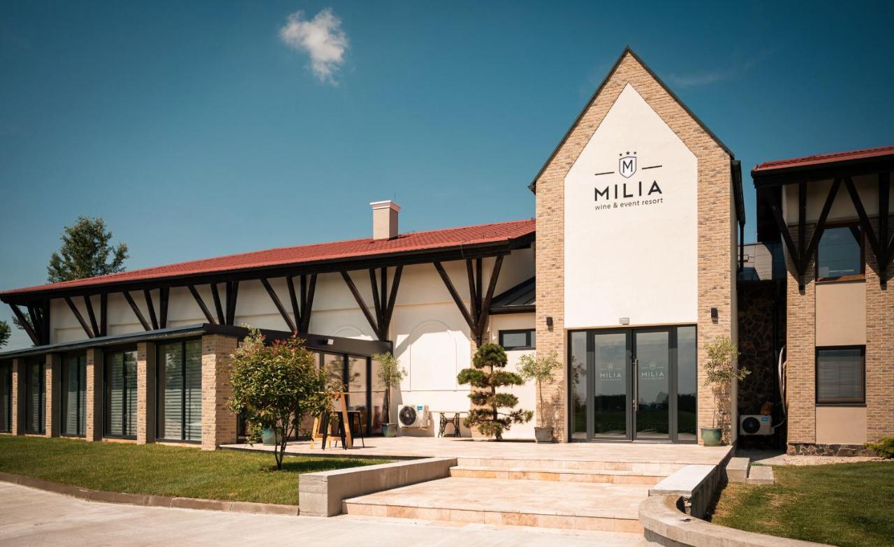 Milia Wine & Event Resort Dunajský Klátov Eksteriør bilde
