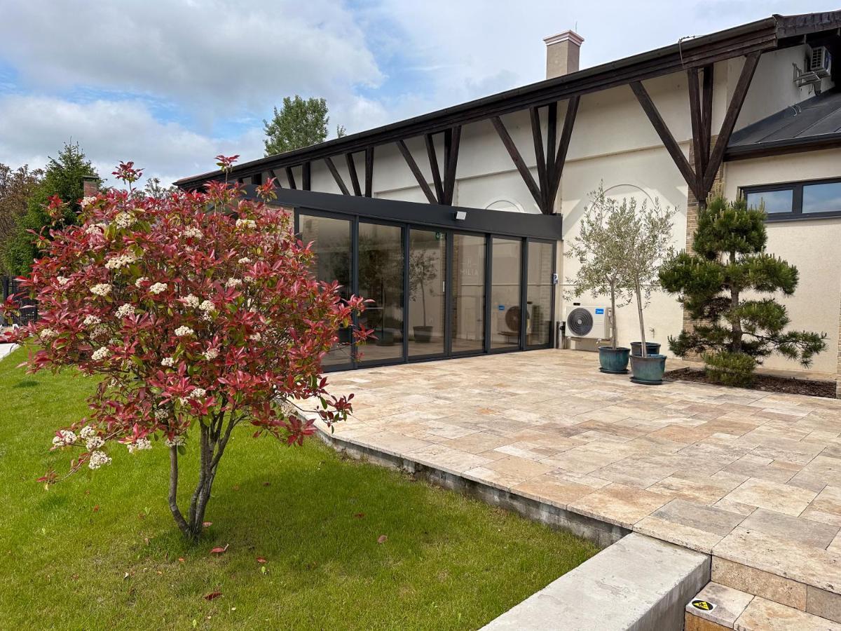 Milia Wine & Event Resort Dunajský Klátov Eksteriør bilde