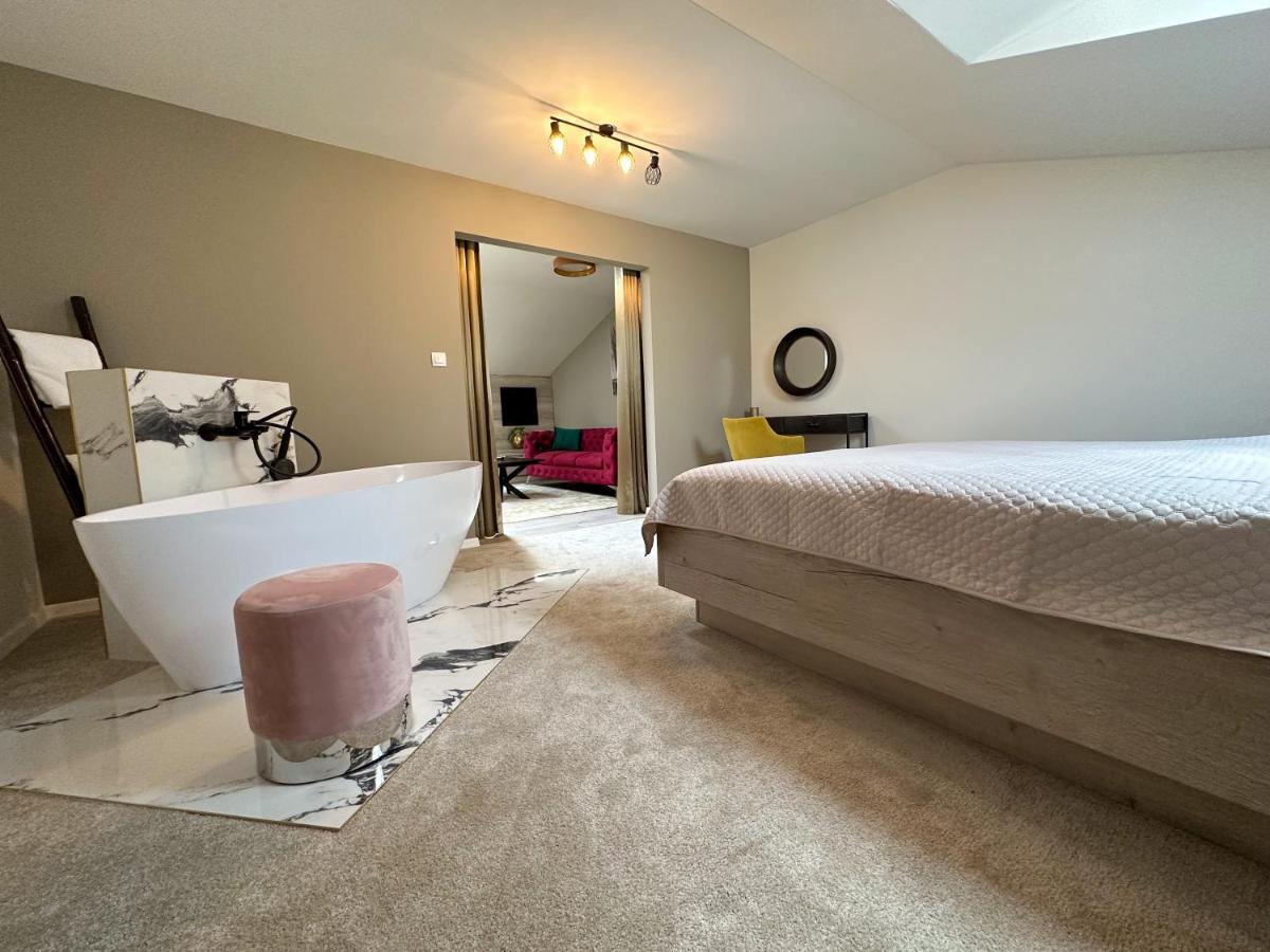 Milia Wine & Event Resort Dunajský Klátov Eksteriør bilde